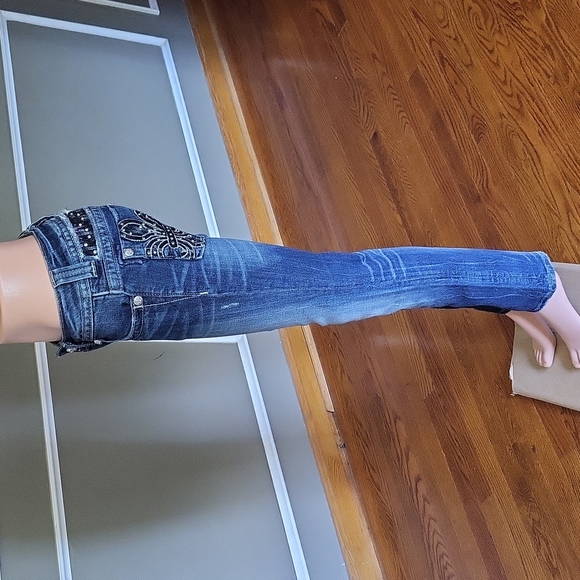 Miss Me Straight Leg Jeans - Picture 6 of 12